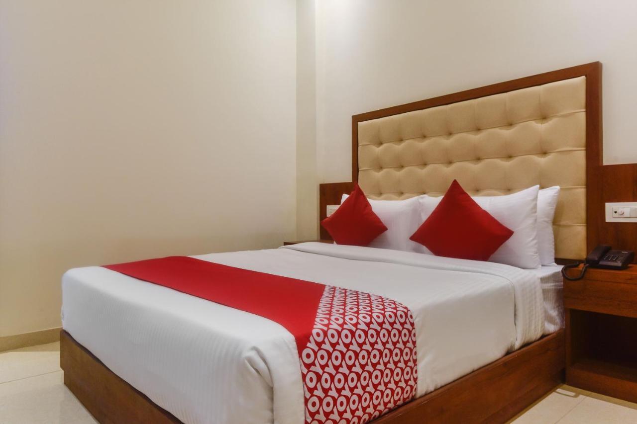 Hotel Oyo Shubham Residency à Bhiwandi Extérieur photo