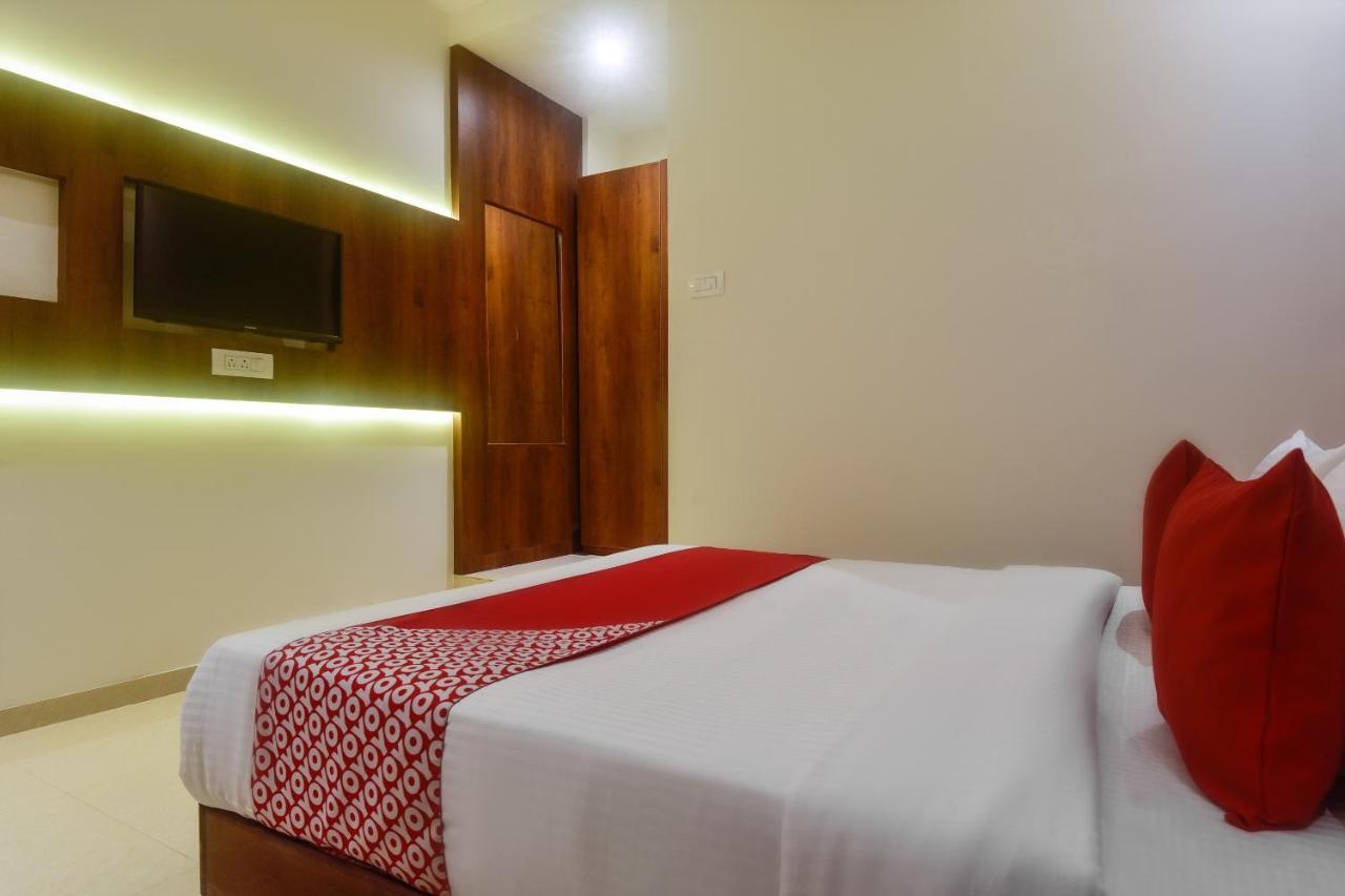 Hotel Oyo Shubham Residency à Bhiwandi Extérieur photo